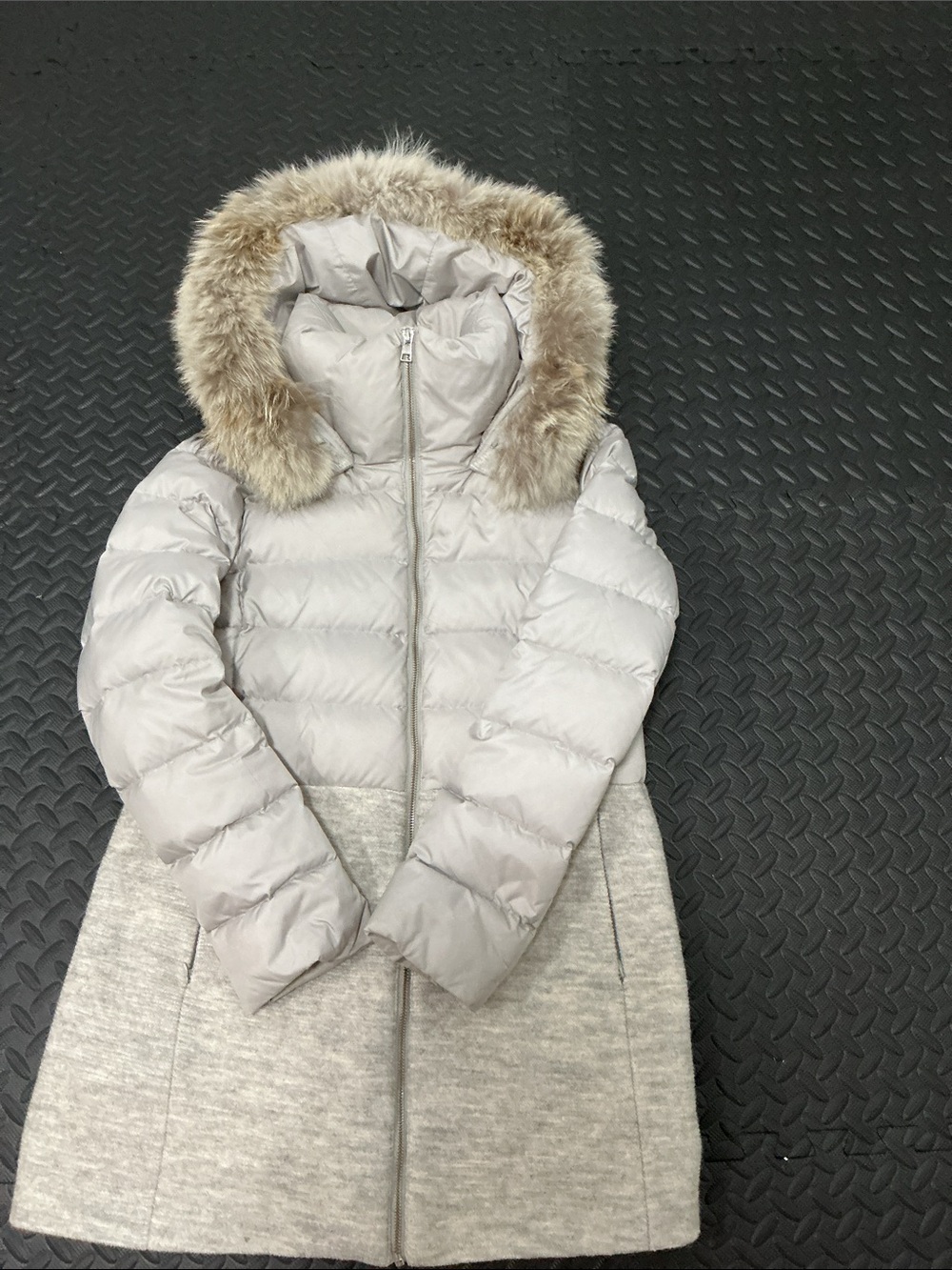 Soia & Kyo Valery-C Mixed Media Dow& Wool coat with real coyote fur hood trim